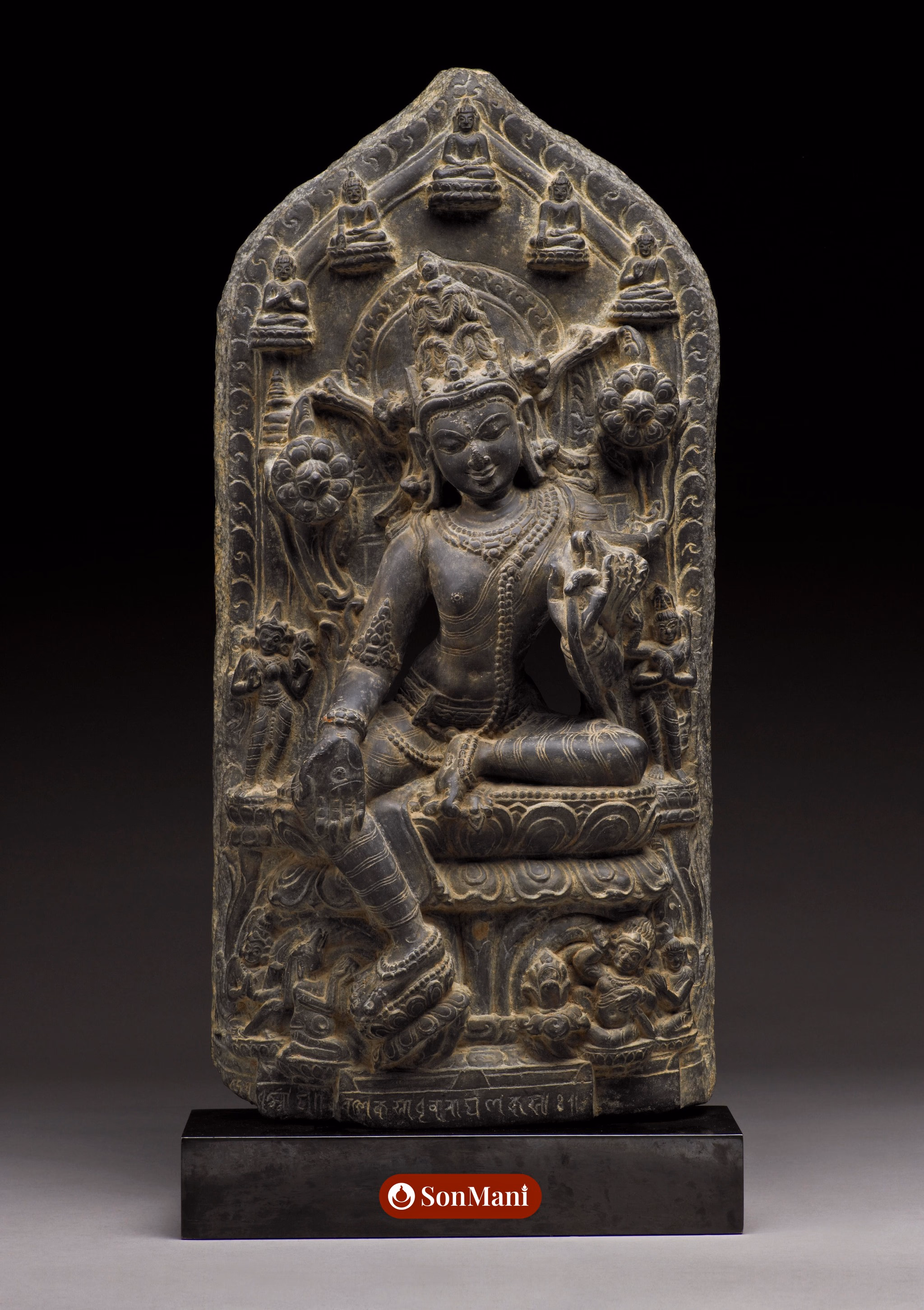 Bodhisattva Avalokiteshvara in the form of Khasarpana Lokeshvara, Bengal, India, Pala period, late 11th–12th century